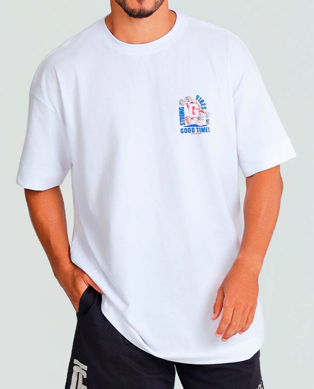 Camiseta Comic Strong Vibes